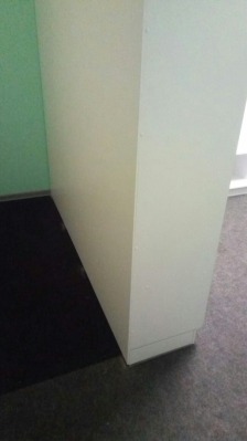 Шкаф офисный гардеробный углом - вид 7 миниатюра